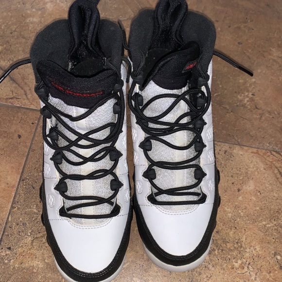 Jordan 9 retro OG Space Jam 2016 white red black size 5 grade school - Picture 4 of 11